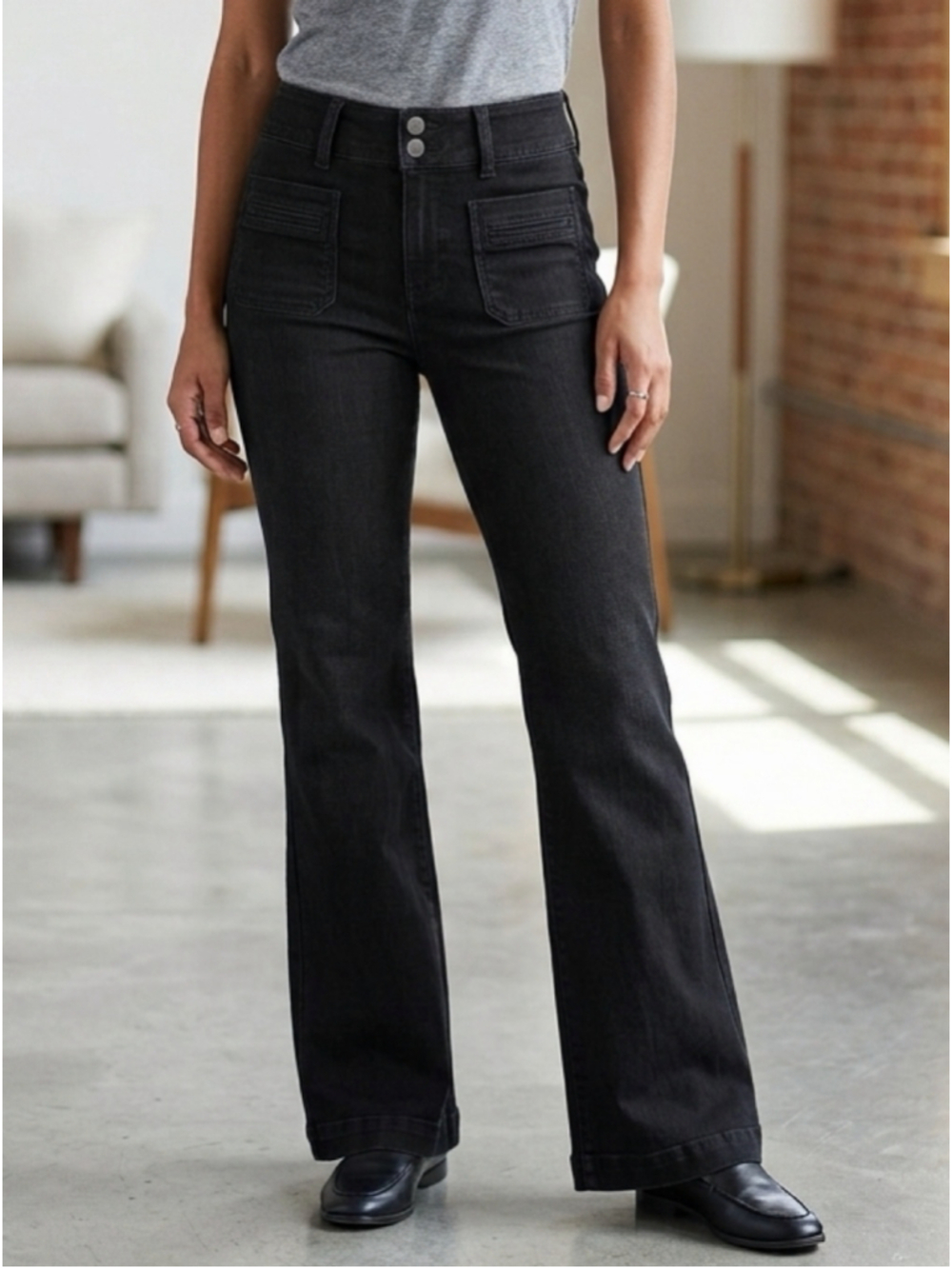 VTG 70s Vibe High Rise Womans Black Flare Jeans Front Patch Pocket Wide Leg 1177
